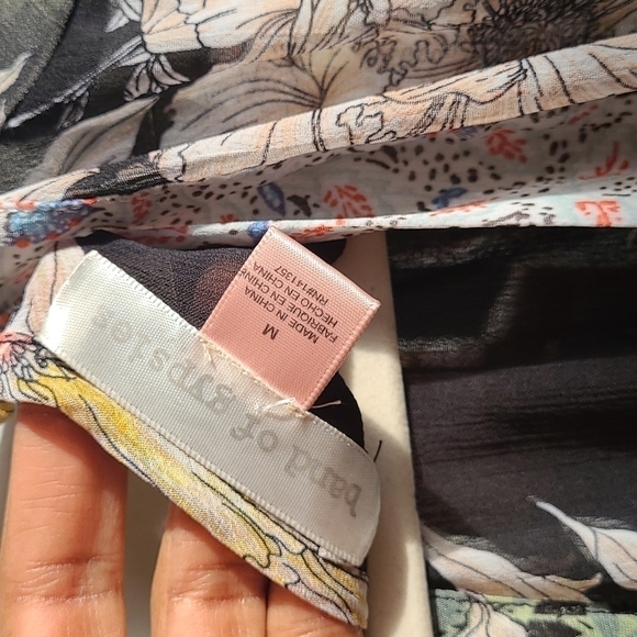 Band of Gipsies Border Print Long Kimono - Picture 6 of 13